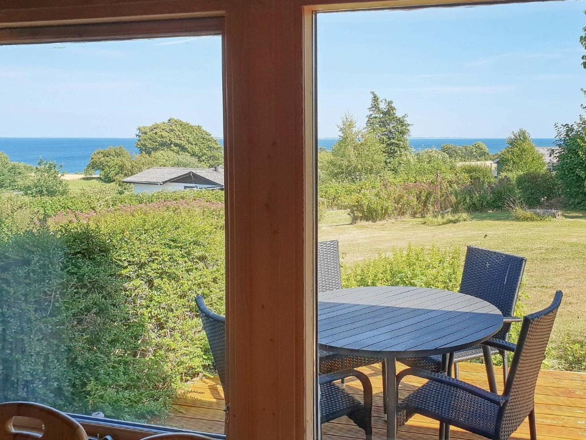 4 Person Holiday Home In Augustenborg Asserballeskov Buitenkant foto