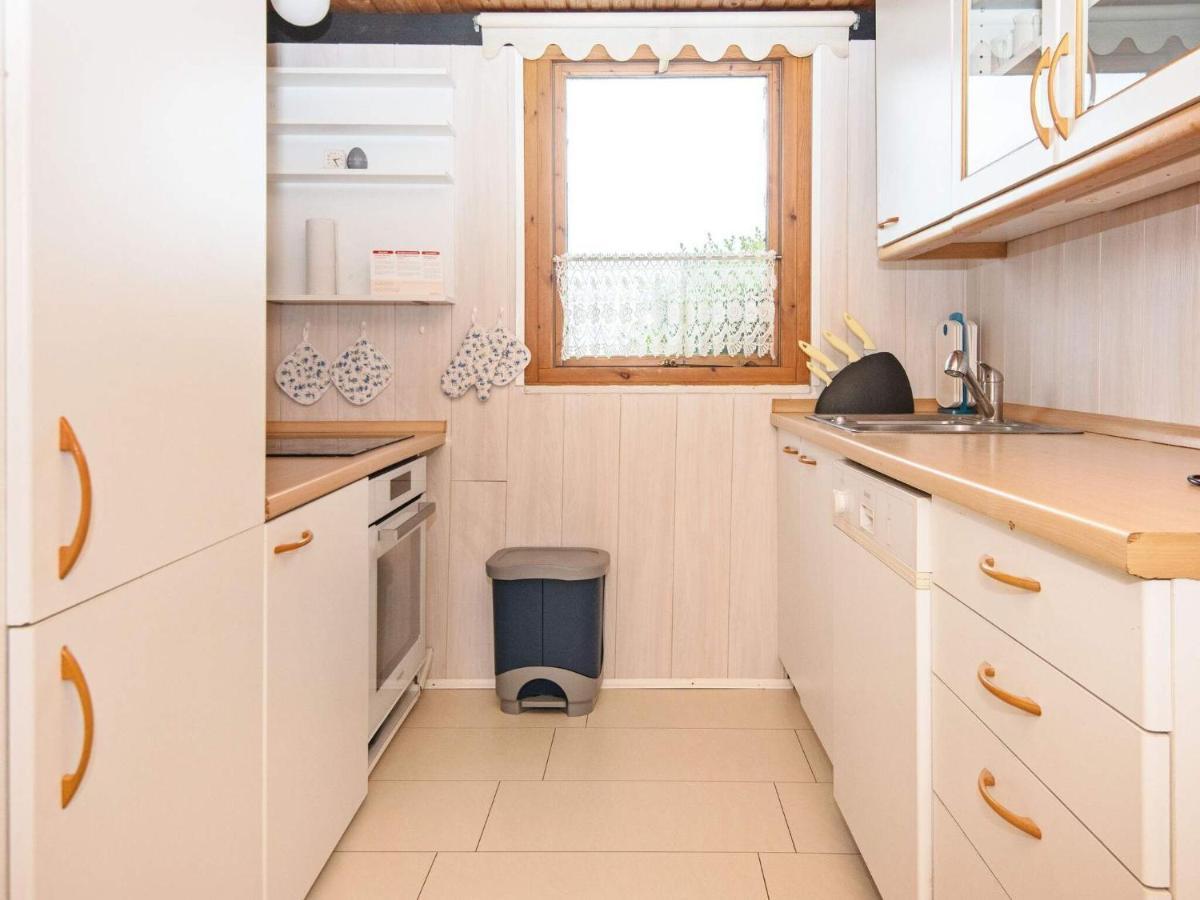 4 Person Holiday Home In Augustenborg Asserballeskov Buitenkant foto